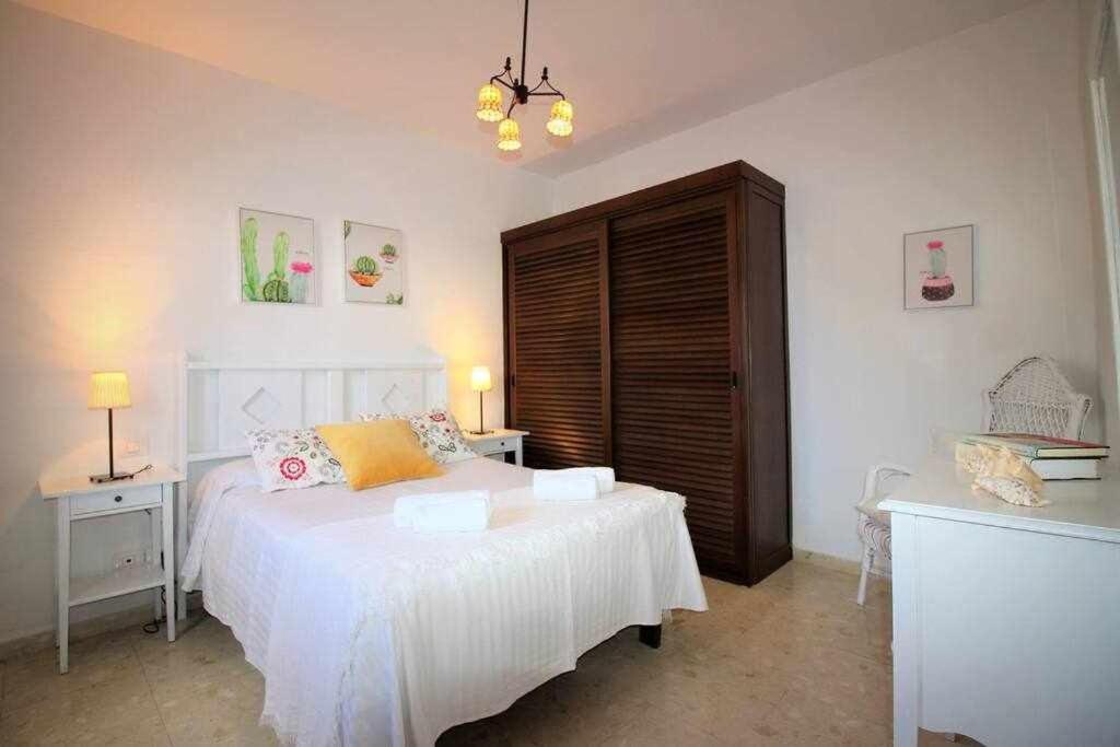 Вилла Casa Alejandra Con Terraza Y Barbacoa Эль-Гольфо Экстерьер фото